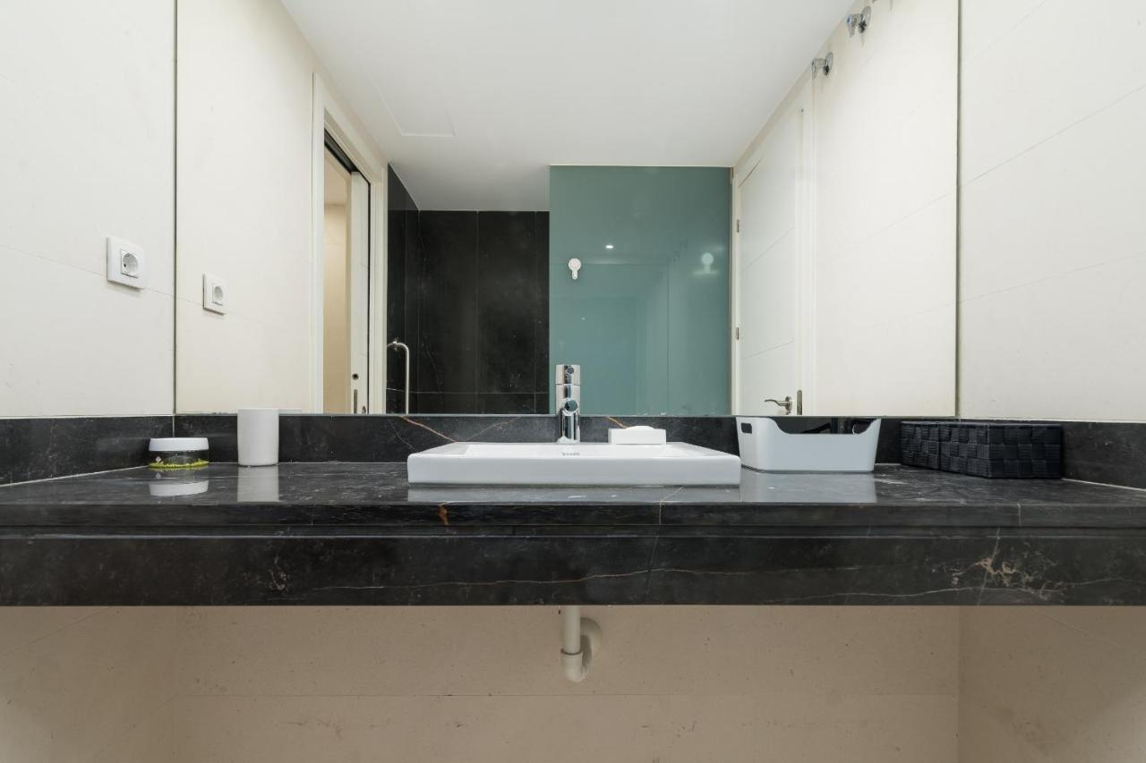 Suite Homes Cathedral มาลากา ภายนอก รูปภาพ